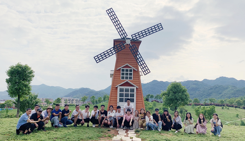 優越六部的花間樂園小游記