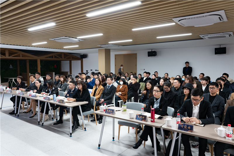 “牛”轉(zhuǎn)乾坤，再創(chuàng)輝煌—優(yōu)景2020年終會(huì)議