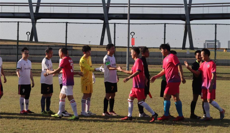 1：0！集團(tuán)足球隊(duì)晉級(jí)八人制足球賽半決賽